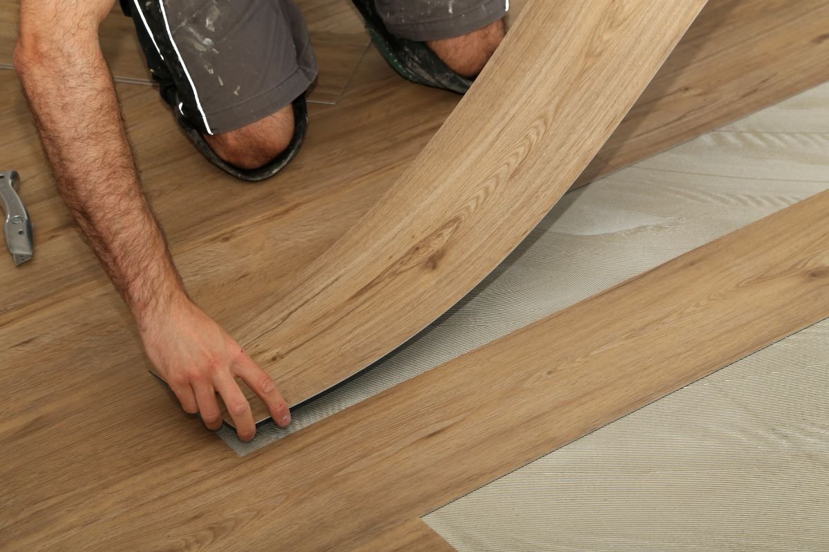 Precision in Pricing: Crafting Detailed Flooring Estimates 